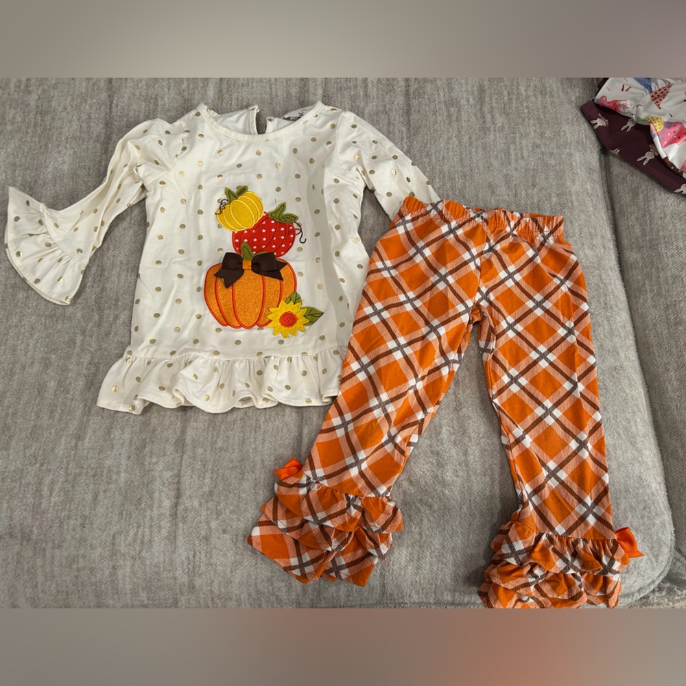 Kids Rate Editions Fall Outfit - Orange and White